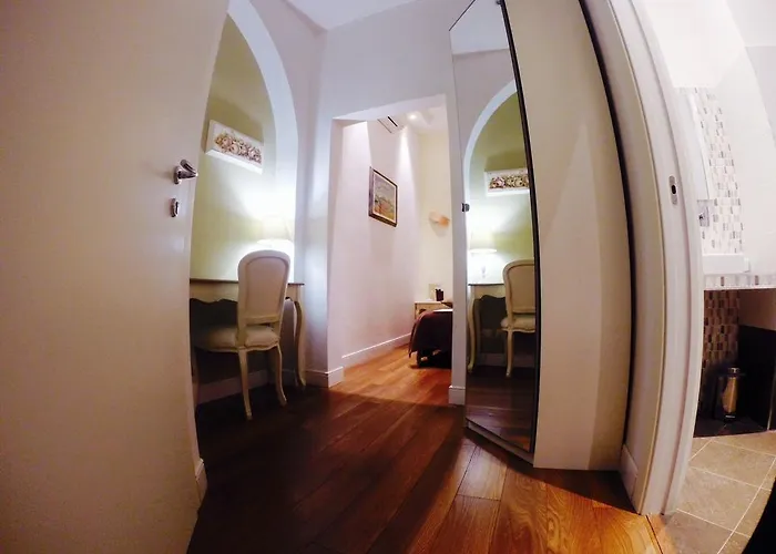 Tre R Colosseo Bed & Breakfast 4*